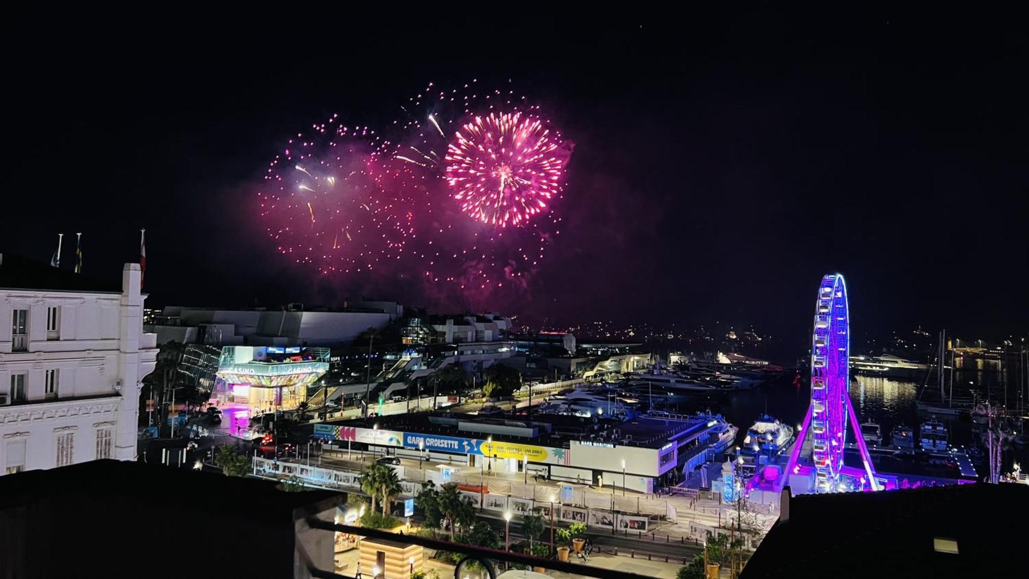 O Festival Palace, Terrace With Panoramic Sea View Apartment คานส์ ภายนอก รูปภาพ